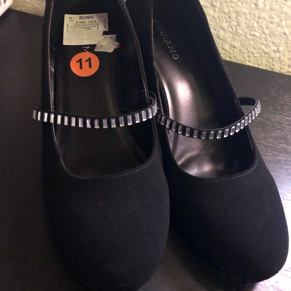 Andiamo Ajillian Black Mary Jane Wedge Shoes 11M
